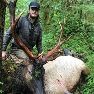 Meet your Posher, Connor